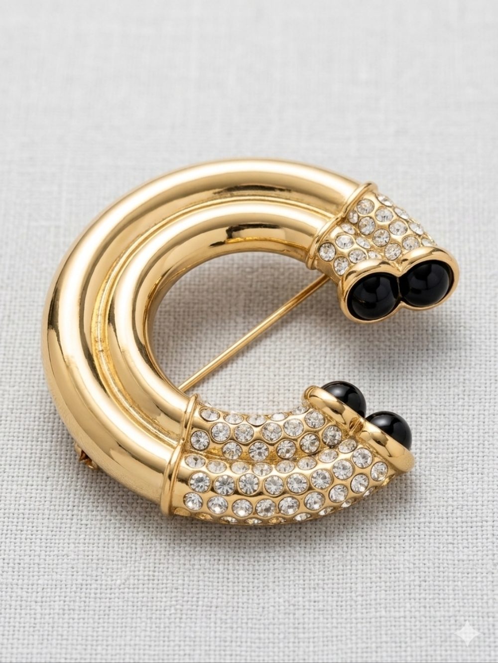 Vintage Gold Tone Rhinestone & Onyx Glass Horseshoe Brooch (1980s)​